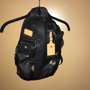 Saratoga Sling Bag